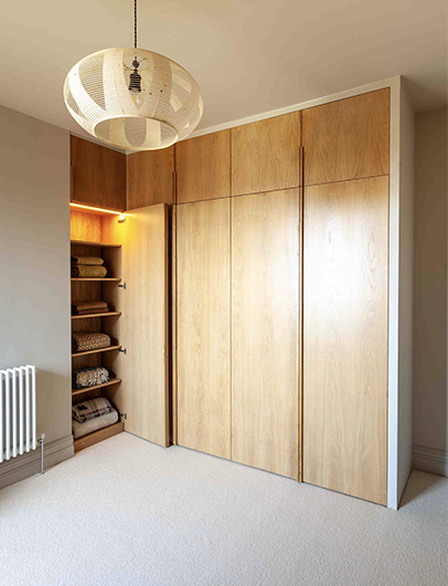 406x530dressingroom1